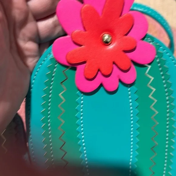 New without tags - Kate Spade Green Cactus Crossbody Bag - Picture 2 of 3